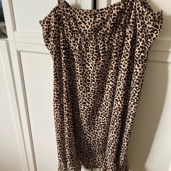 ASOS Design Leopard Print Empire Mini Dress - Picture 5 of 5
